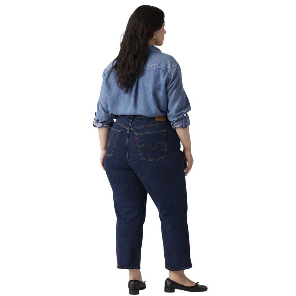 Levi’s Wedgie Straight High Rise 5 Pocket Button Fly, 22W. Plus Size - Picture 9 of 14